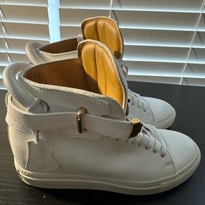 Women Buscemi Sneakers
